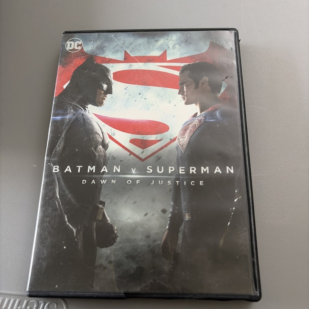 Batman v Superman: Dawn of Justice DVD DC Comics Superhero Movie